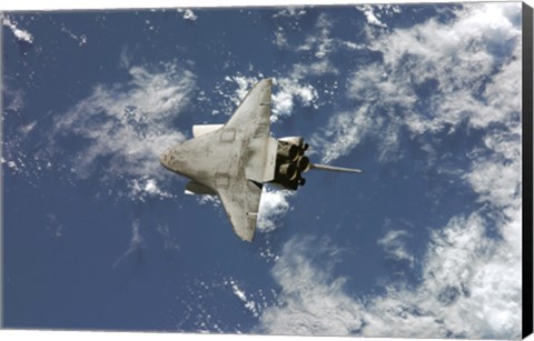 Framed Atlantis Underside STS117 Print