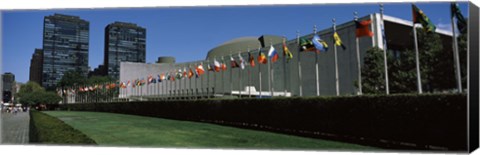 Framed Government building in a city, United Nations Building, Central Park, Manhattan, New York City, New York State, USA Print