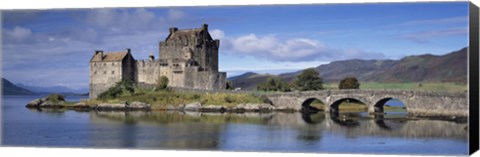 Framed Castle on an island, Eilean Donan, Loch Duich, Dornie, Highlands Region, Scotland Print