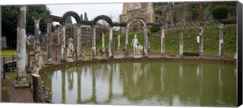 Framed Reflecting pool in Hadrian&#39;s Villa, Tivoli, Lazio, Italy Print