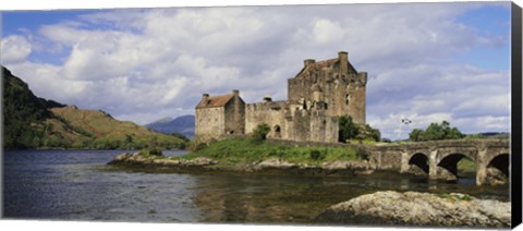 Framed Eilean Donan Castle, Ross-shire, Scotland Print