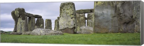 Framed Rock formations of Stonehenge, Wiltshire, England Print