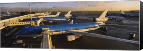 Framed High angle view of airplanes at an airport, Amsterdam Schiphol Airport, Amsterdam, Netherlands Print