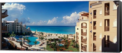 Framed Ritz-Carlton, Seven Mile Beach, Grand Cayman, Cayman Islands Print