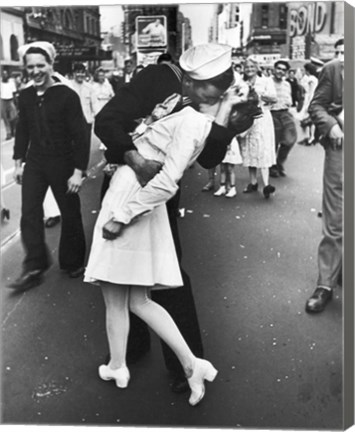 Framed Times Square Kiss Print