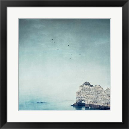 Framed Falaise d&#39;Amont Print