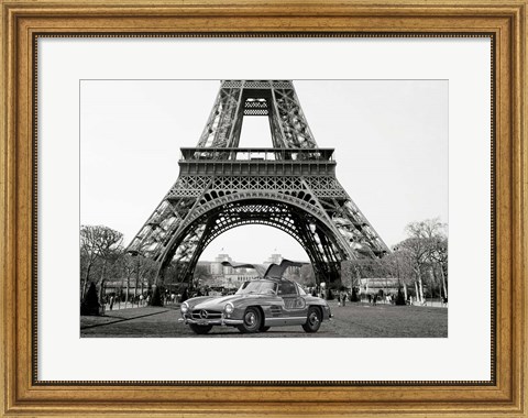 Framed Roadster Under the Eiffel Tower (BW) Print