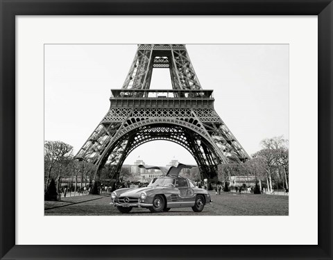 Framed Roadster Under the Eiffel Tower (BW) Print