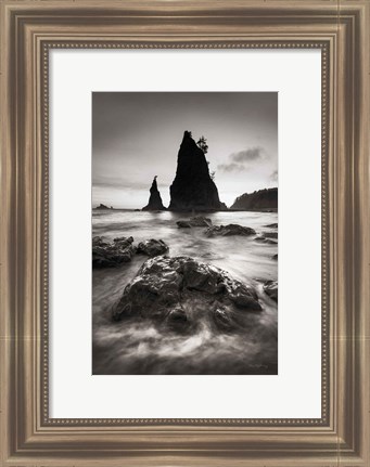 Framed Split Rock Rialto Beach Print