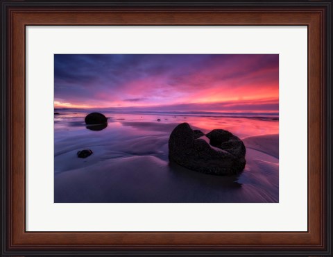 Framed Moeraki Print