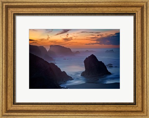 Framed Coquille Point Twilight Print