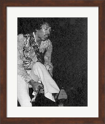 Framed Jimi Hendrix, in concert Print