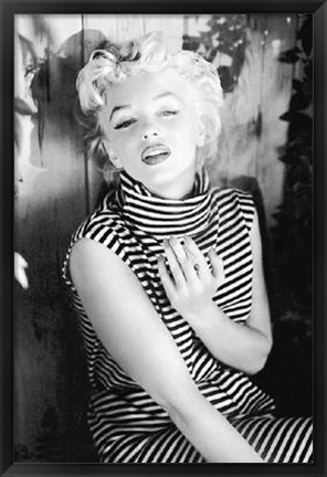 Framed Marilyn Monroe - striped dress Print