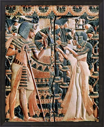 Framed Tutankhamun and his wife Ankhesenamun in a garden Print