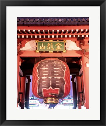 Framed Low angle view of the Gateway Lantern, Kaminarimon Gate, Asakusa Kannon Temple Print