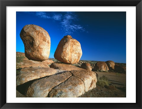 Framed Rocks on an arid landscape, Devil&#39;s Marbles, Northern Territory, Australia Print