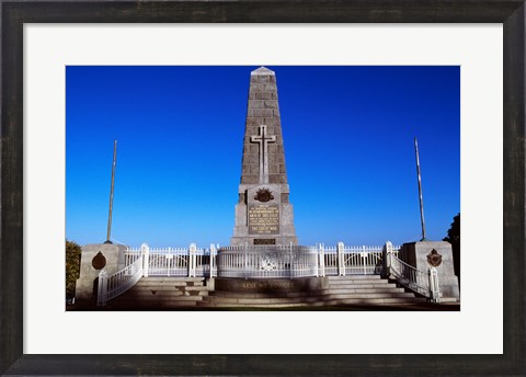 Framed Low angle view of an obelisk, King&#39;s Park, Perth, Australia Print