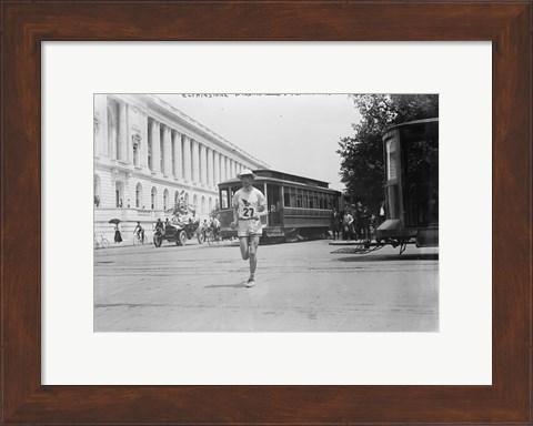 Framed Elphinstone Winning Washington Marathon Print