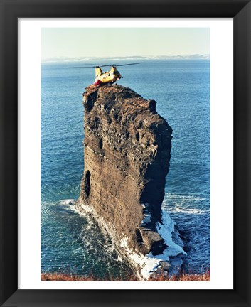 Framed Labrador helicopter landing Bell Island Print