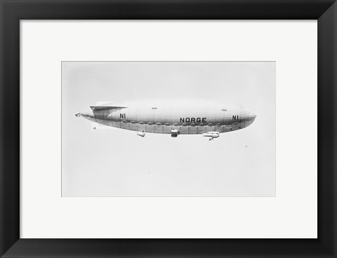 Framed Norge Blimp Flying Print