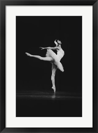 Framed Margot Fonteyn, Swan Lake 1963 Print