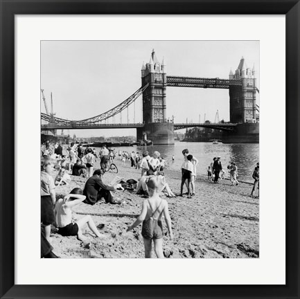 Framed Londoners Relax on Tower Beach, 1952 Print