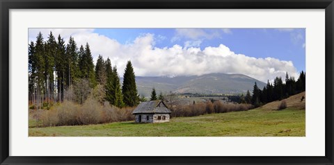 Framed Old wooden home on a mountain, Slovakia Print