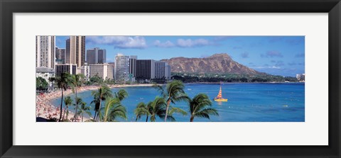 Framed Waikiki Beach, Honolulu, Hawaii, USA Print