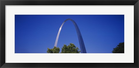 Framed Gateway Arch against a blue sky, St. Louis, Missouri Print