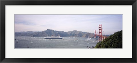 Framed Cruise ship approaching a suspension bridge, RMS Queen Mary 2, Golden Gate Bridge, San Francisco, California, USA Print