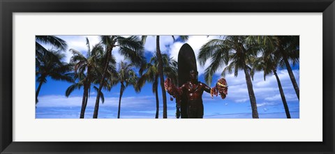 Framed Statue of Duke Kahanamoku, Duke Kahanamoku Statue, Waikiki Beach, Honolulu, Oahu, Hawaii, USA Print