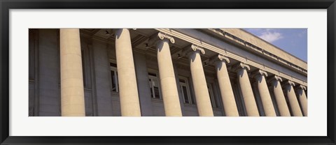 Framed Shelby County Courthouse columns Memphis TN USA Print