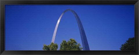 Framed Gateway Arch against a blue sky, St. Louis, Missouri Print