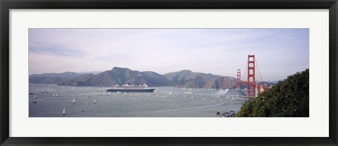 Framed Cruise ship approaching a suspension bridge, RMS Queen Mary 2, Golden Gate Bridge, San Francisco, California, USA Print