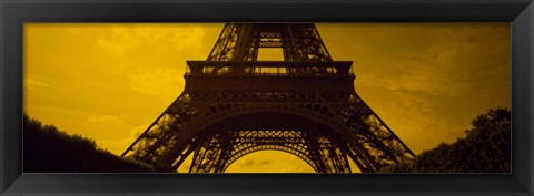 Framed Low angle view of a tower, Eiffel Tower, Champ De Mars, Paris, Ile-De-France, France Print