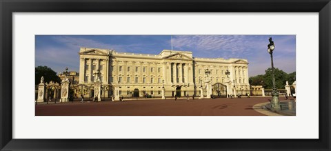 Framed Facade of a palace, Buckingham Palace, London, England Print