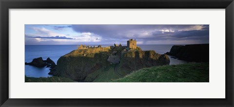 Framed High angle view of a castle, Dunnottar Castle, Grampian, Stonehaven, Scotland Print