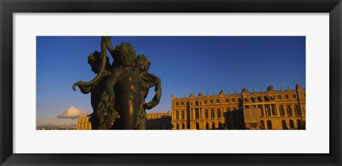 Framed Statues in front of a castle, Chateau de Versailles, Versailles, Yvelines, France Print