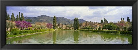 Framed Pond at a villa, Hadrian&#39;s Villa, Tivoli, Lazio, Italy Print