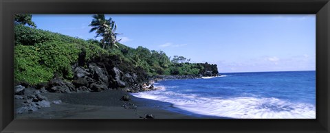 Framed Tide on the beach, Black Sand Beach, Hana Highway, Waianapanapa State Park, Maui, Hawaii, USA Print