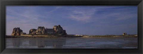 Framed Cottage between the rocks, Du Gouffre, Plougrescant, Brittany, France Print