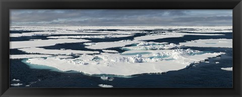 Framed Ice floes on the Arctic Ocean, Spitsbergen, Svalbard Islands, Norway Print