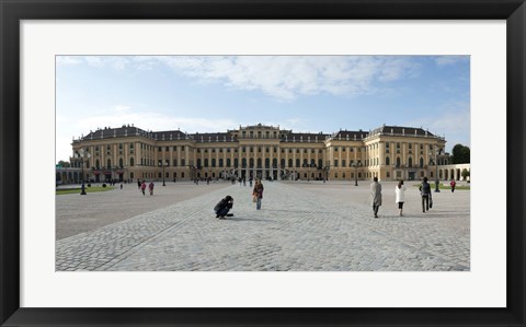 Framed Tourists at a palace, Schonbrunn Palace, Vienna, Austria Print