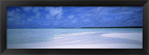 Framed Motus and Lagoon viewed from a sandbar, Aitutaki, Cook Islands Print