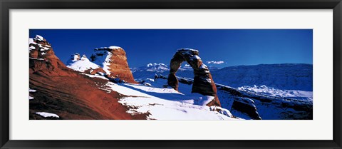 Framed USA, Utah, Delicate Arch, winter Print