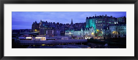 Framed Old Town Edinburgh Scotland Print