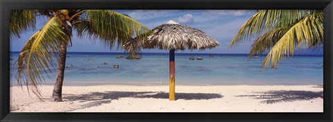 Framed Sunshade on the beach, La Boca, Cuba Print