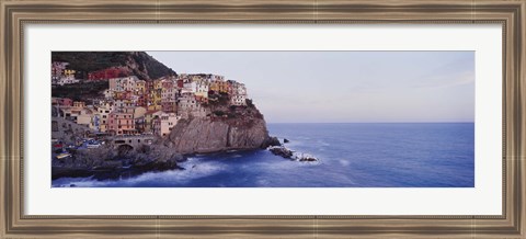 Framed Town on a hillside, Manarola, Riomaggiore, Cinque Terre, Liguria, Italy Print