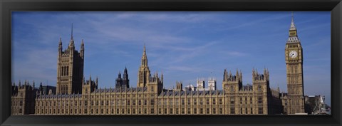 Framed Big Ben and the Houses Of Parliament, London, England Print