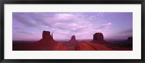 Framed Buttes at sunset, The Mittens, Merrick Butte, Monument Valley, Arizona, USA Print